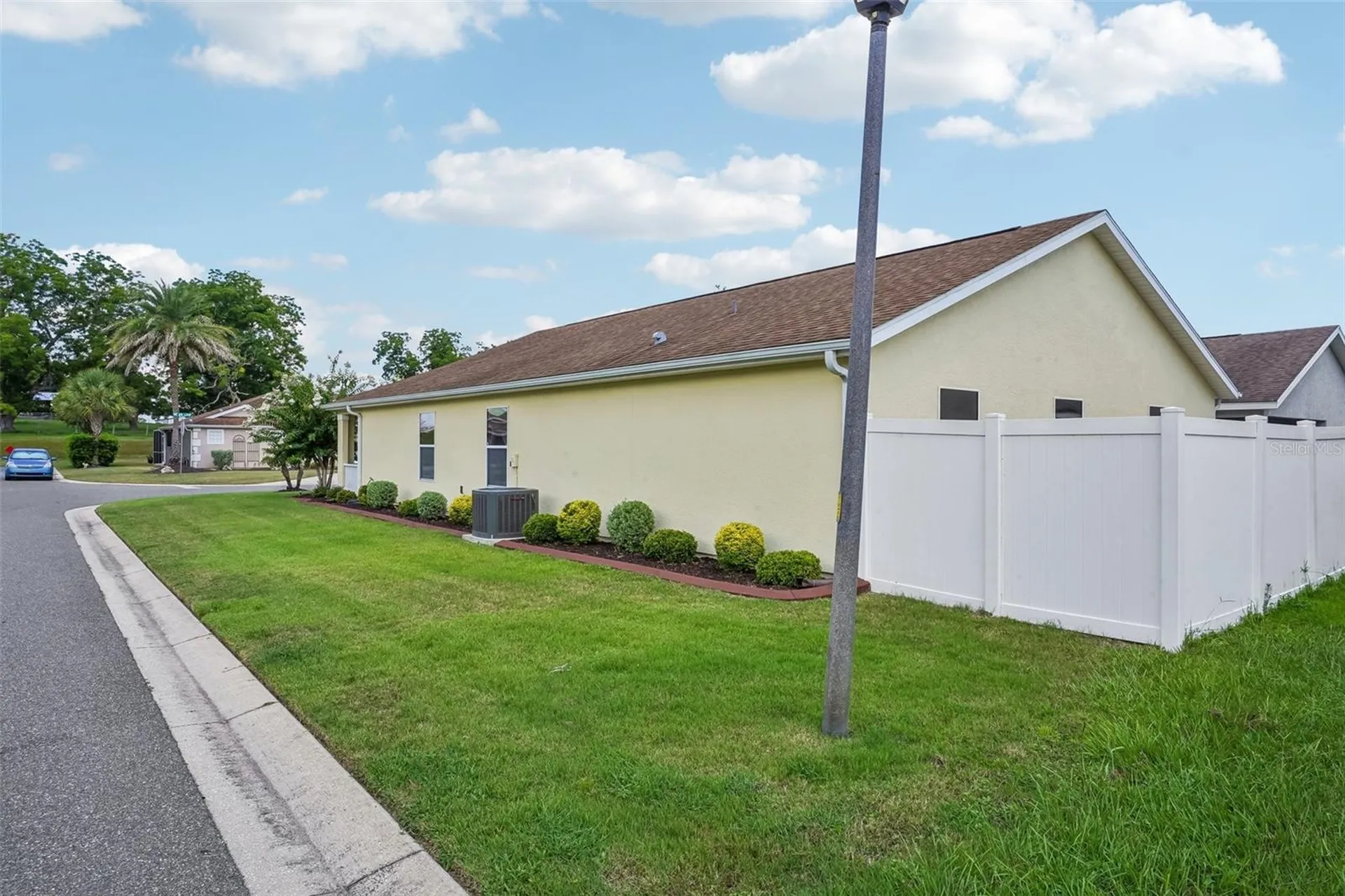 12416 NE 48th Loop Oxford FL 34484