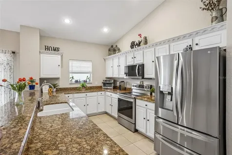 12416 NE 48th Loop Oxford FL 34484