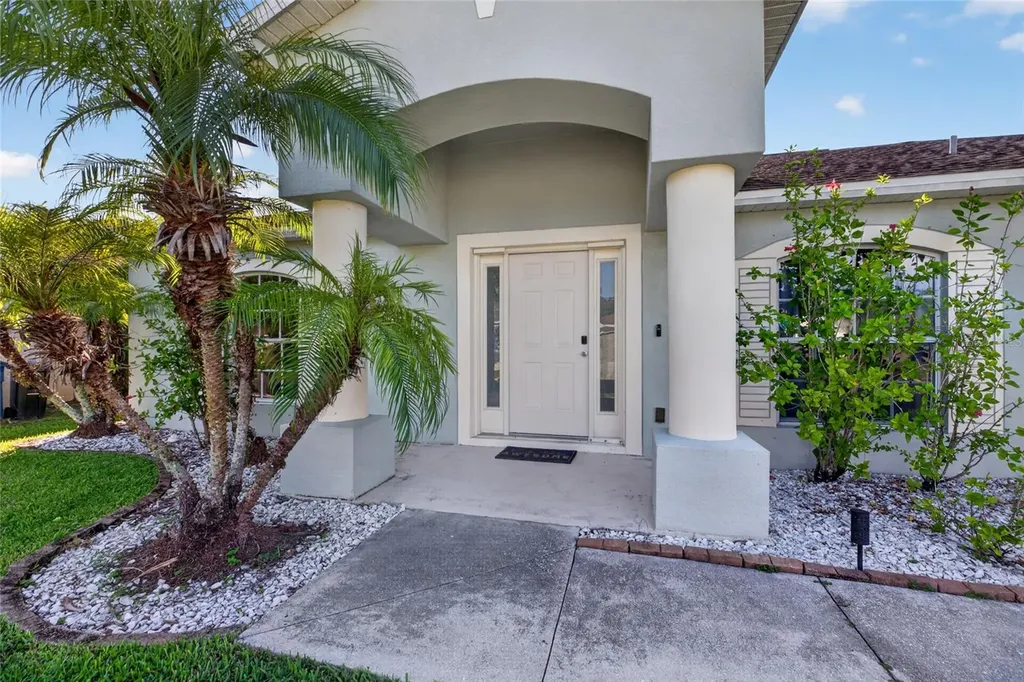 2502 Nature Pointe Loop Fort Myers FL 33905