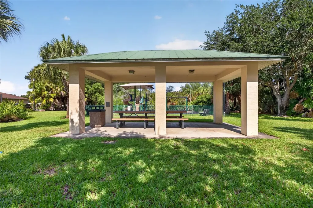 2502 Nature Pointe Loop Fort Myers FL 33905