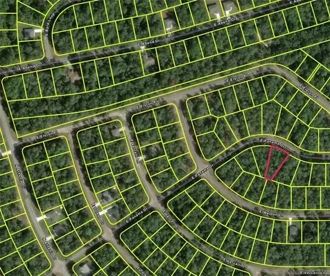 818 E Panama Drive Dunnellon FL 34434