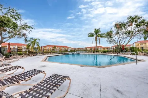 1015 Villagio Circle Sarasota FL 34237