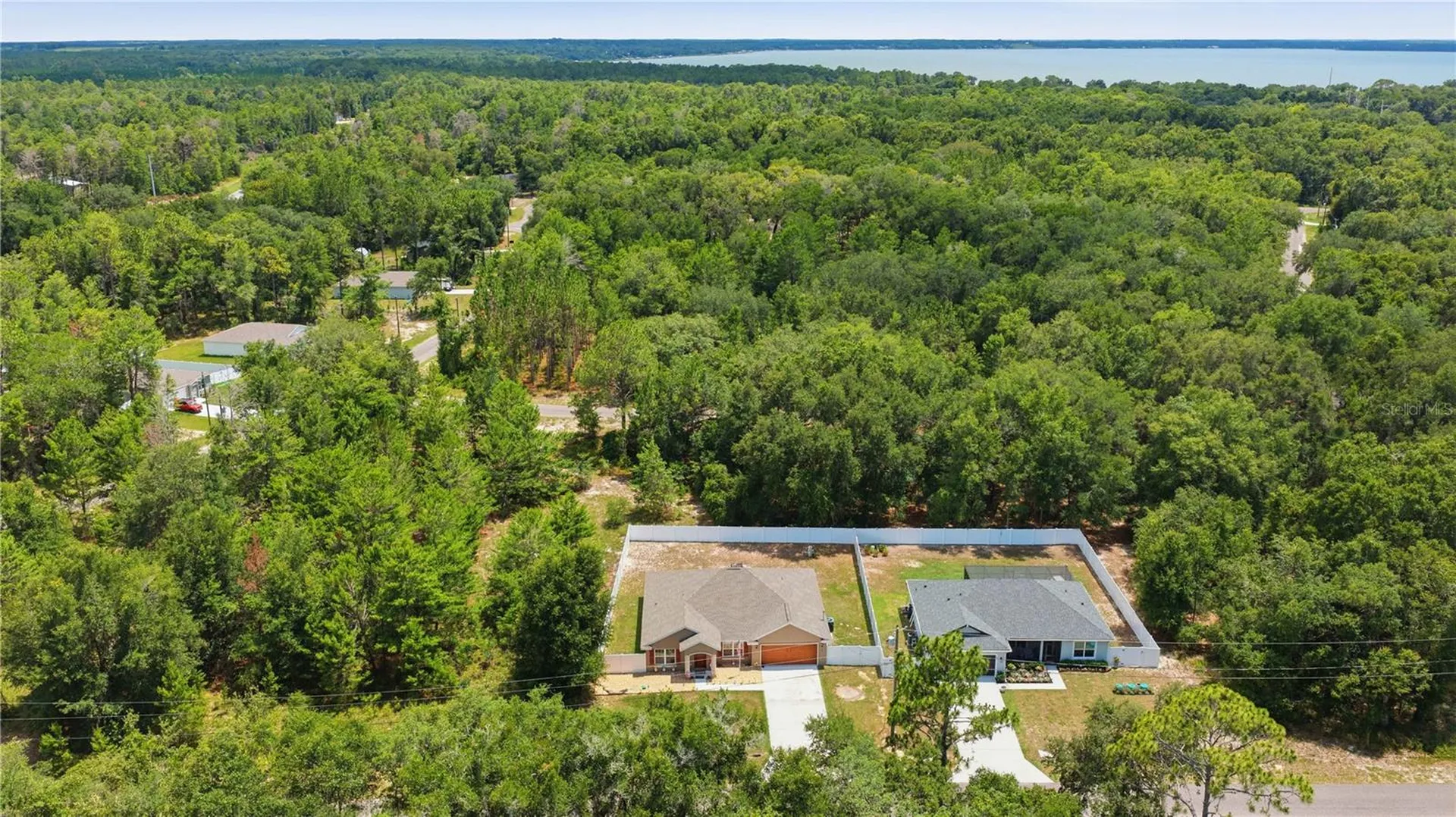 162 Guava Terrace Ocklawaha FL 32179