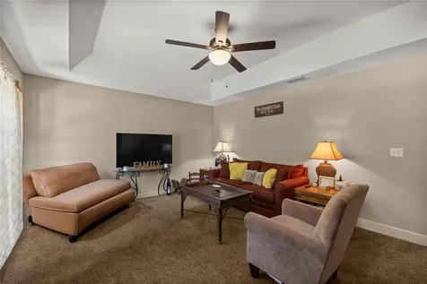 162 Guava Terrace Ocklawaha FL 32179