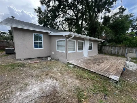 1708 E Nome Street Tampa FL 33604