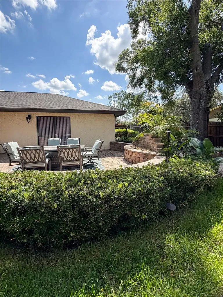 1315 Juniper Circle Plant City FL 33563