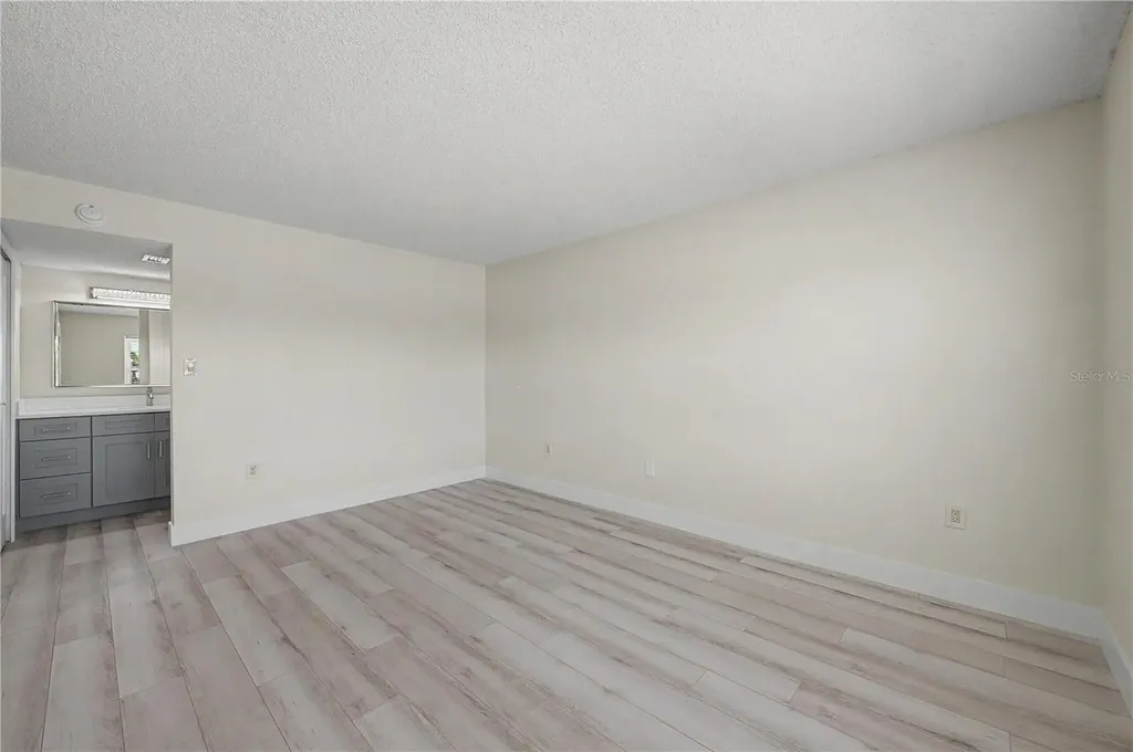 9 Forbes Place Dunedin FL 34698