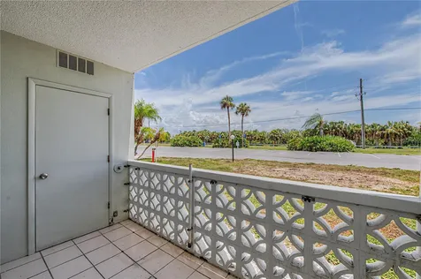 9 Forbes Place Dunedin FL 34698