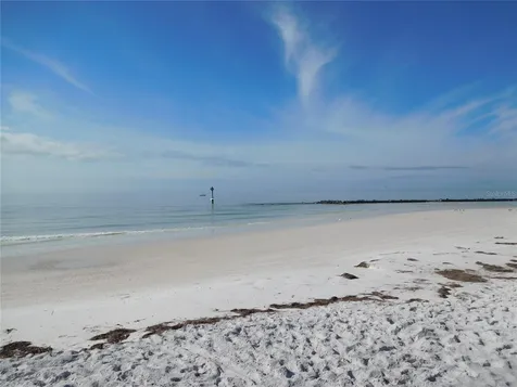 9 Forbes Place Dunedin FL 34698