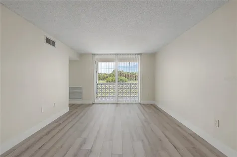 9 Forbes Place Dunedin FL 34698