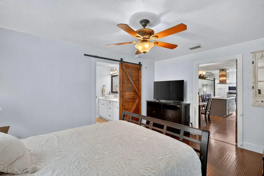 2334 Citrus Avenue South Daytona FL 32119