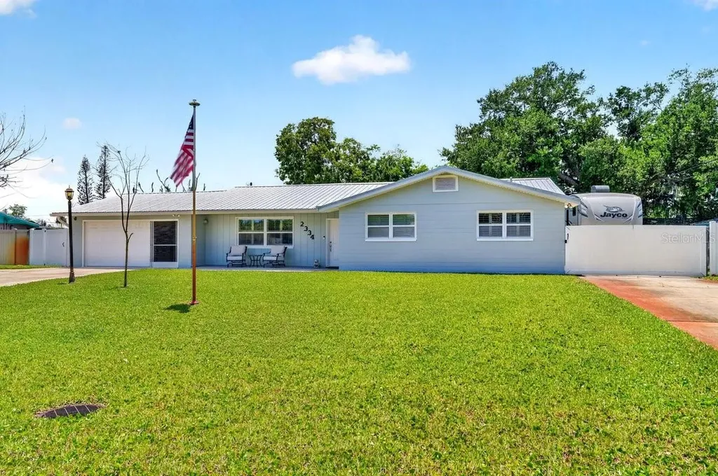 2334 Citrus Avenue South Daytona FL 32119