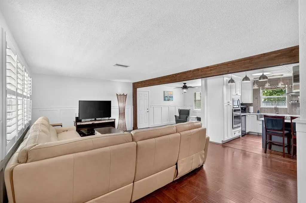 2334 Citrus Avenue South Daytona FL 32119