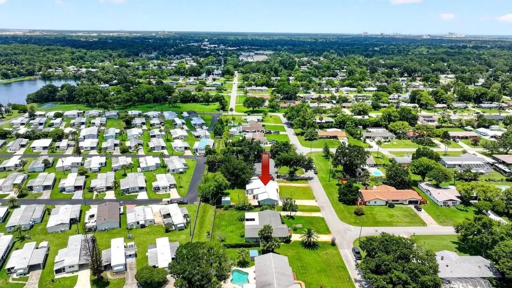 2334 Citrus Avenue South Daytona FL 32119