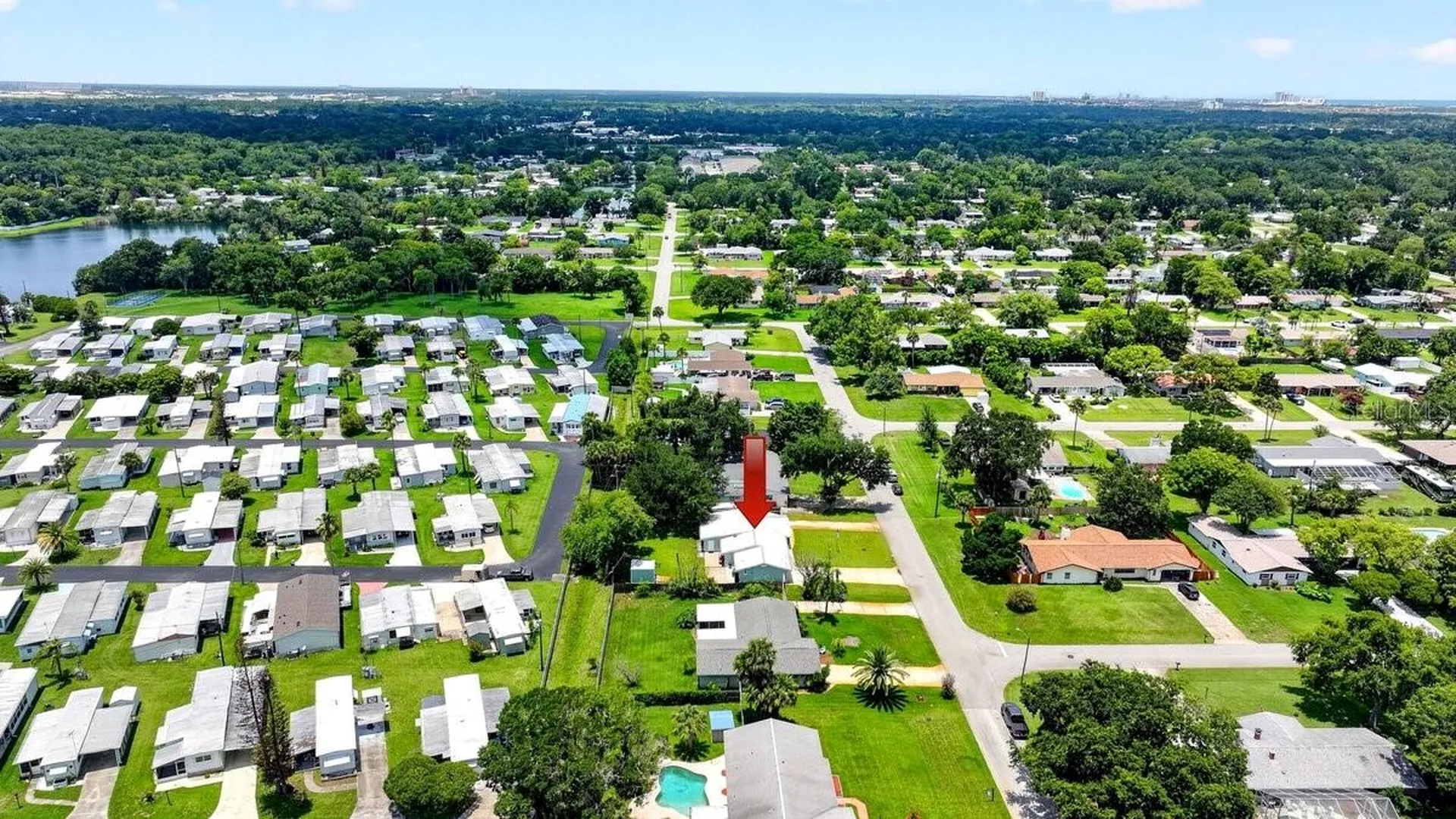 2334 Citrus Avenue South Daytona FL 32119