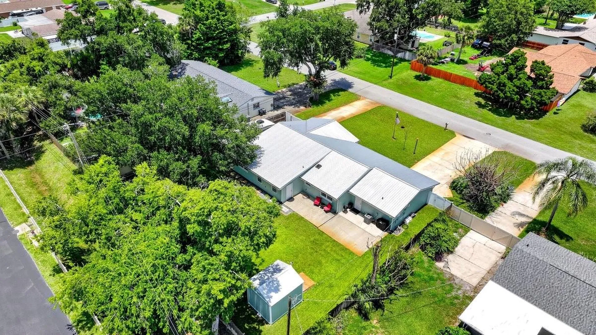 2334 Citrus Avenue South Daytona FL 32119