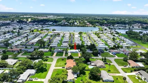 2334 Citrus Avenue South Daytona FL 32119