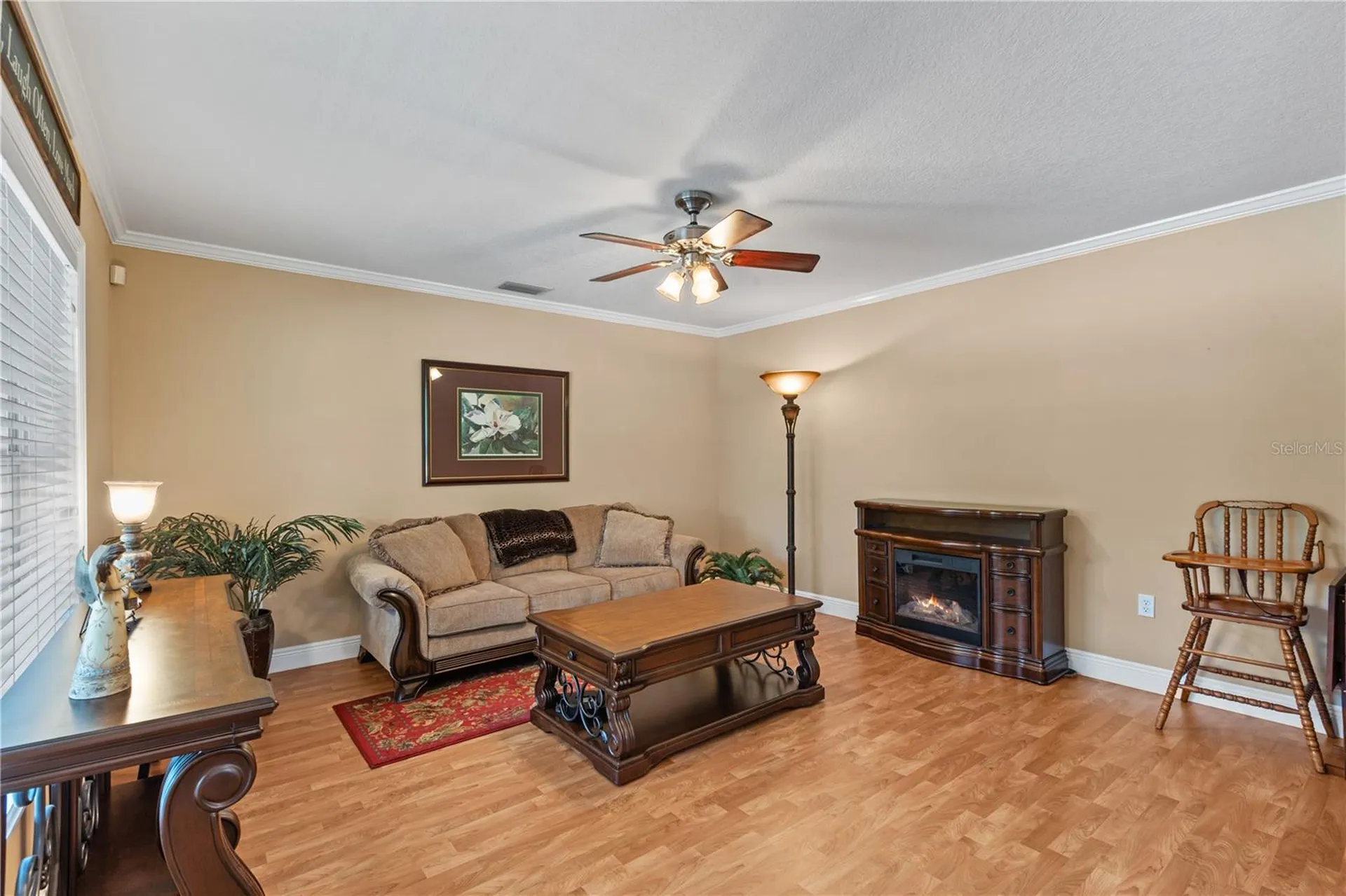 9897 NW 160 Avenue Morriston FL 32668