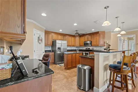 9897 NW 160 Avenue Morriston FL 32668