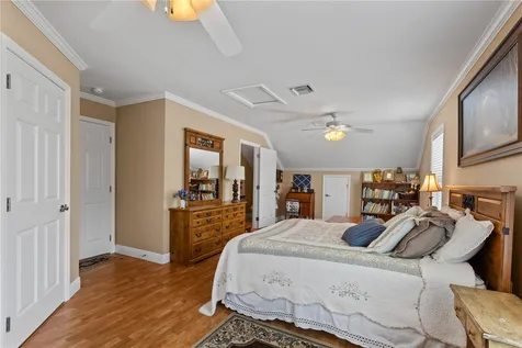 9897 NW 160 Avenue Morriston FL 32668