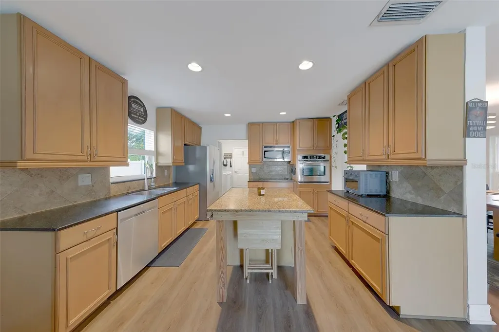 4228 Briarberry Lane Tampa FL 33624