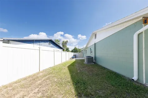 4228 Briarberry Lane Tampa FL 33624