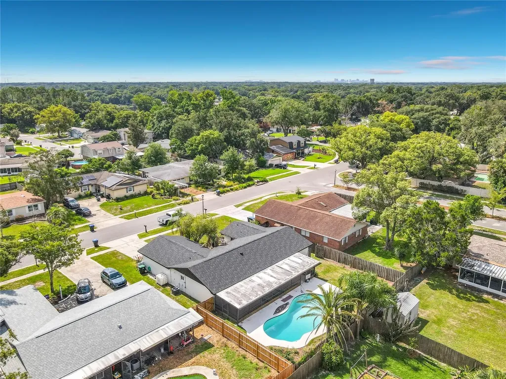 8676 Hillside Drive Orlando FL 32810