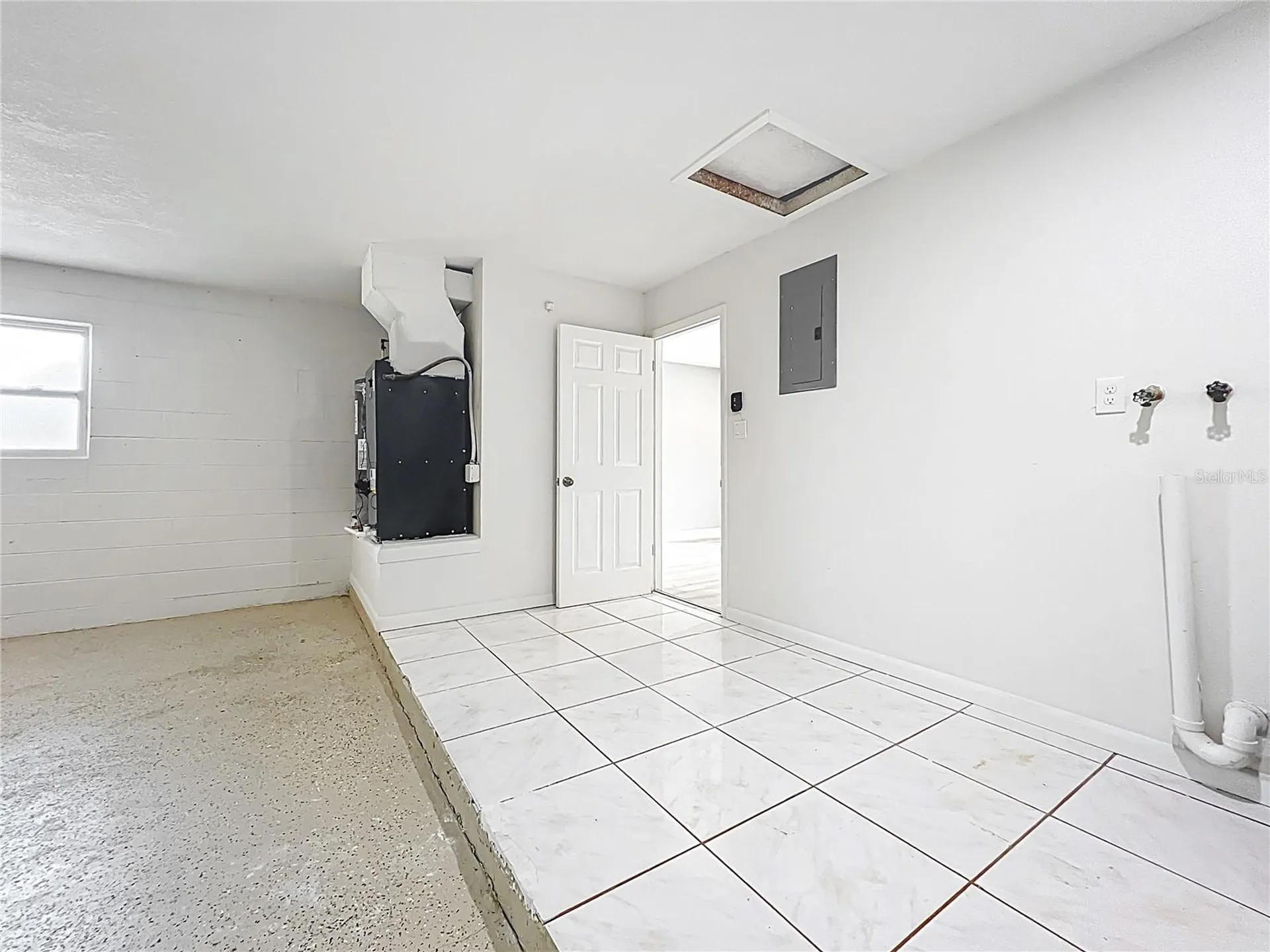 8676 Hillside Drive Orlando FL 32810