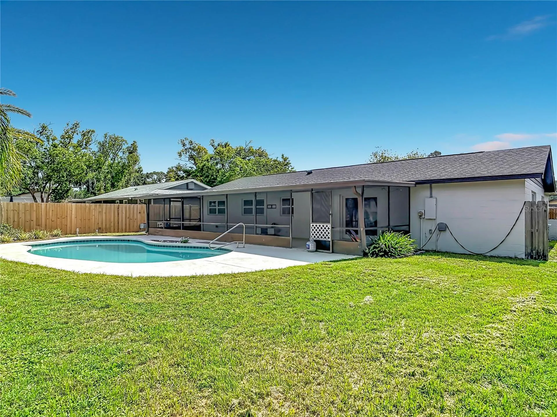 8676 Hillside Drive Orlando FL 32810