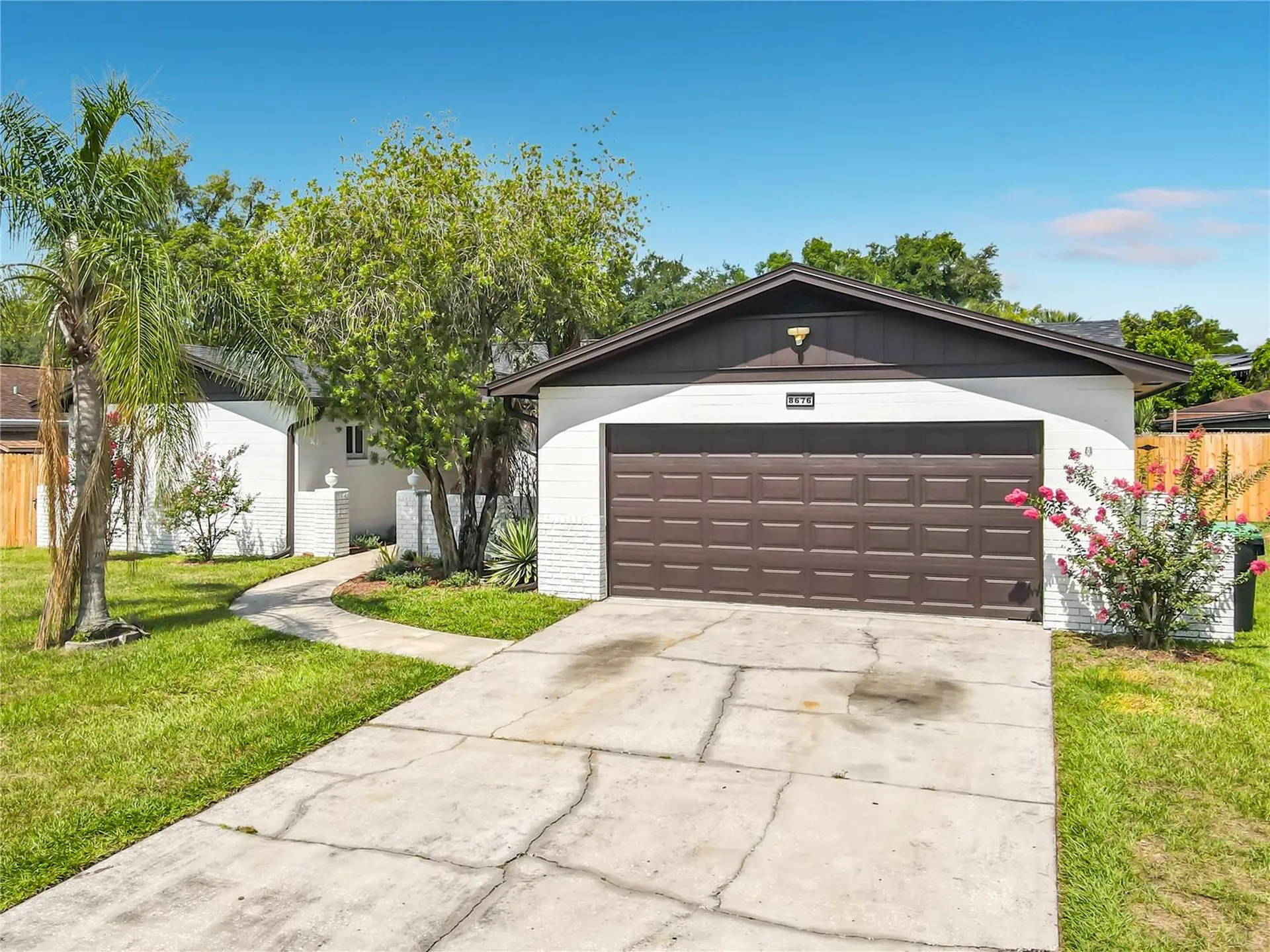 8676 Hillside Drive Orlando FL 32810
