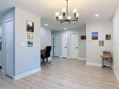 8676 Hillside Drive Orlando FL 32810