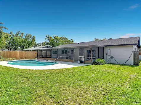 8676 Hillside Drive Orlando FL 32810