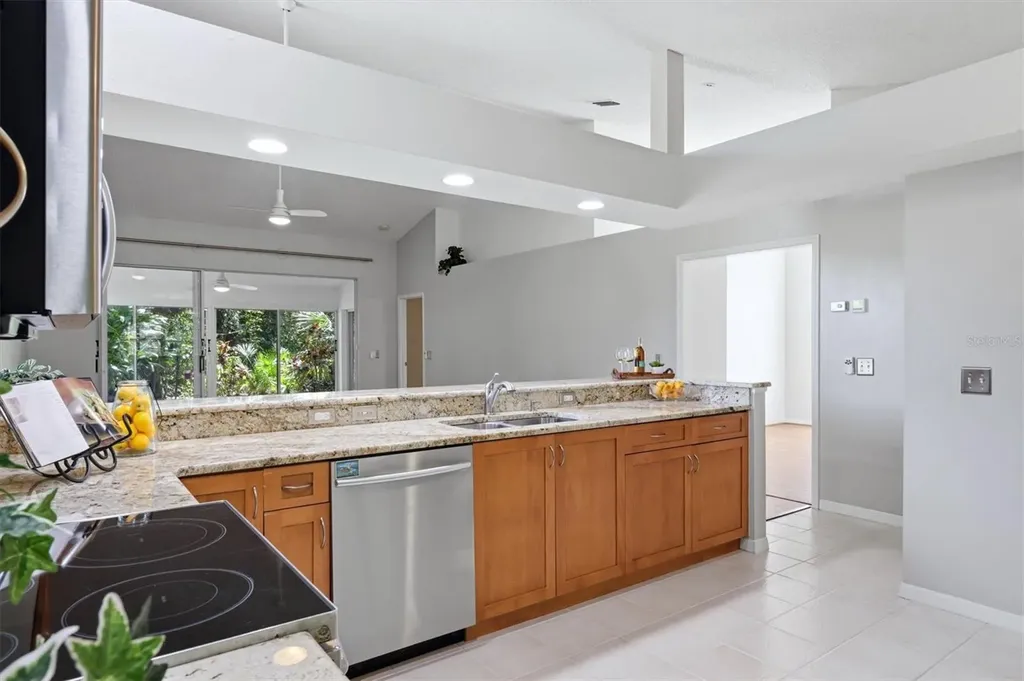 4461 Ascot Circle S Sarasota FL 34235