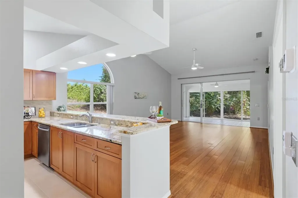 4461 Ascot Circle S Sarasota FL 34235