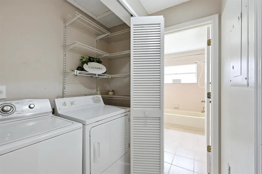 4461 Ascot Circle S Sarasota FL 34235