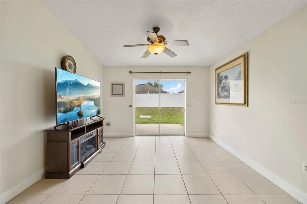 2912 Belle Lane Kissimmee FL 34743