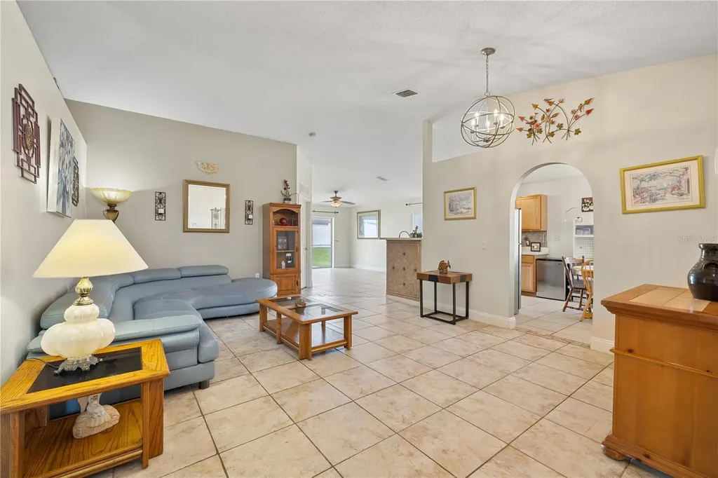 2912 Belle Lane Kissimmee FL 34743