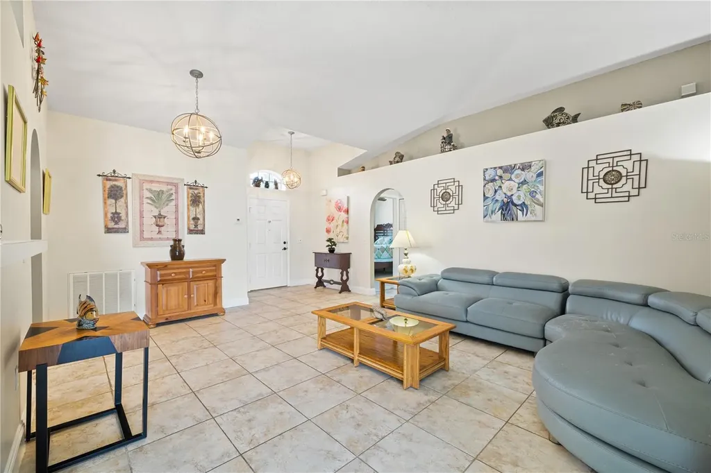 2912 Belle Lane Kissimmee FL 34743