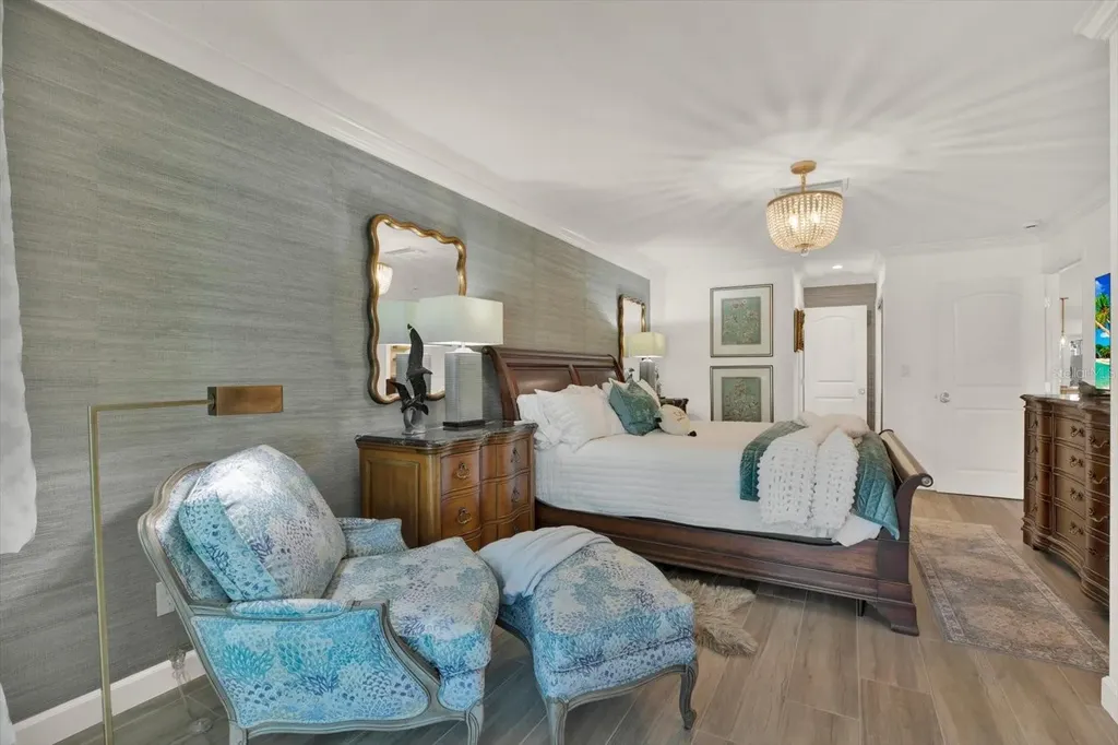 645 Boca Ciega Point Boulevard N St Petersburg FL 33708
