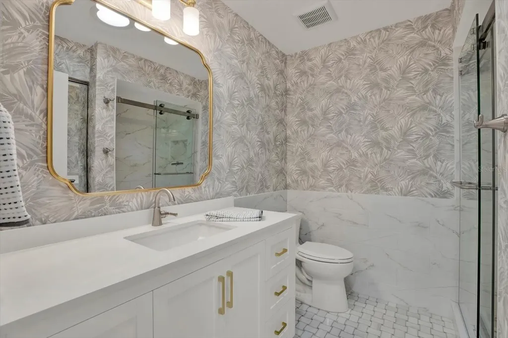 645 Boca Ciega Point Boulevard N St Petersburg FL 33708