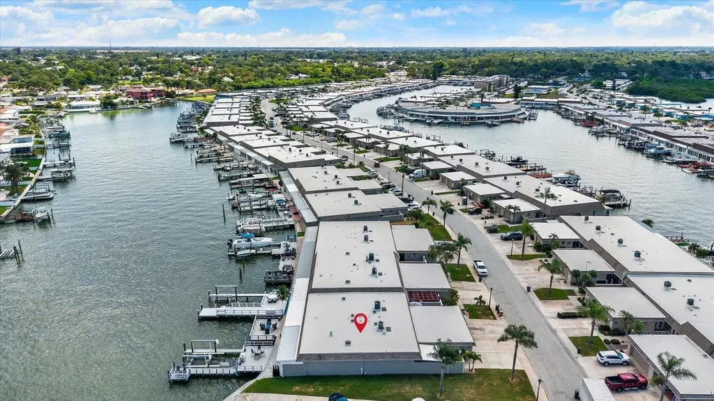 645 Boca Ciega Point Boulevard N St Petersburg FL 33708