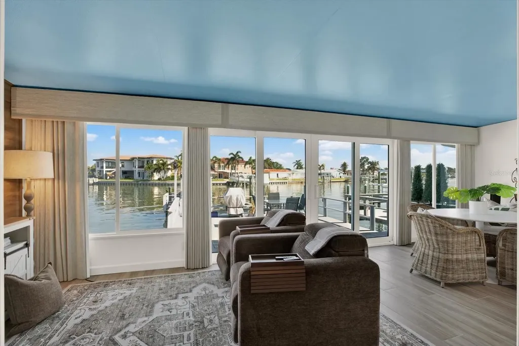 645 Boca Ciega Point Boulevard N St Petersburg FL 33708