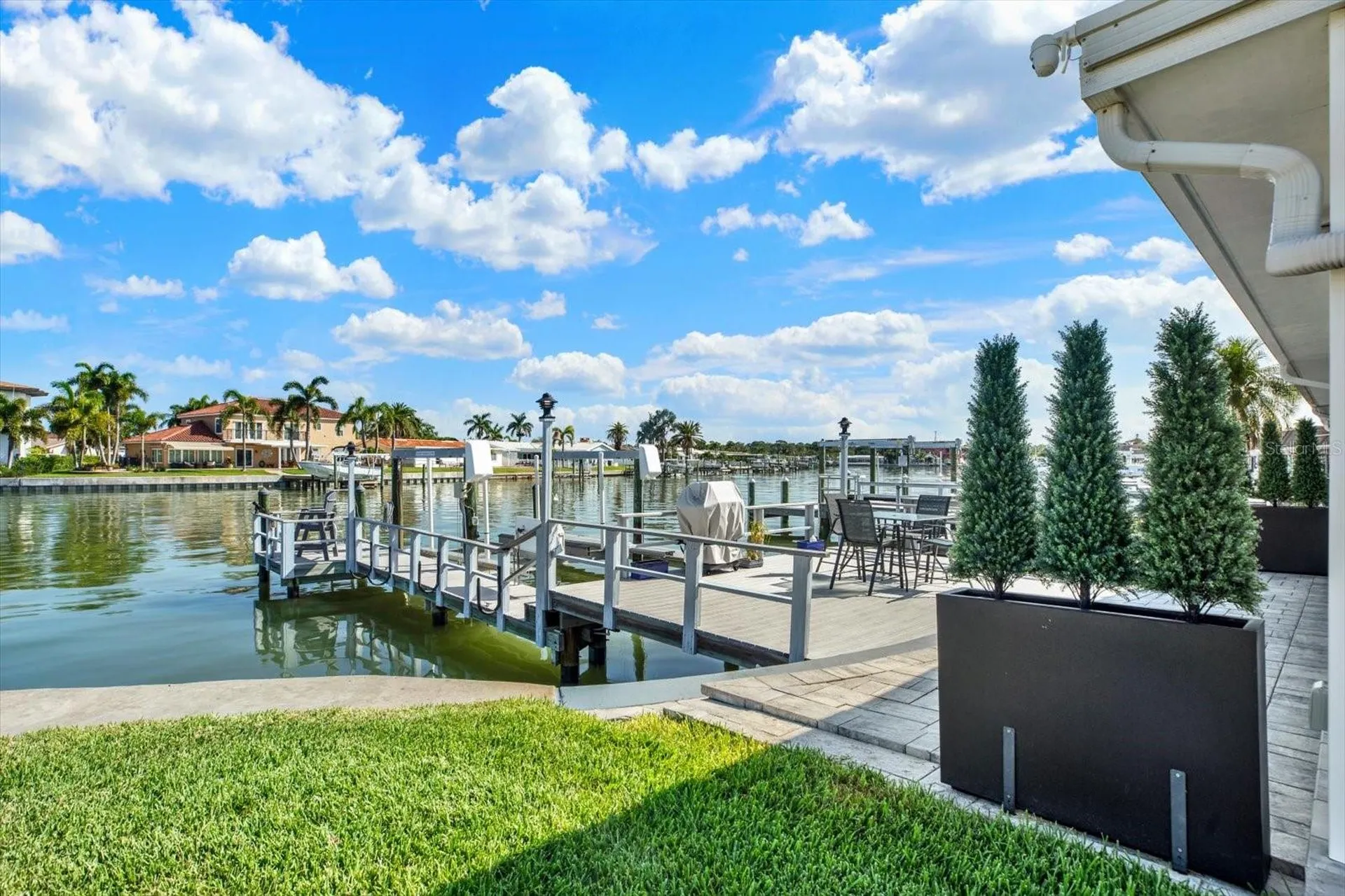 645 Boca Ciega Point Boulevard N St Petersburg FL 33708