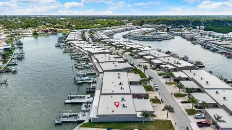 645 Boca Ciega Point Boulevard N St Petersburg FL 33708