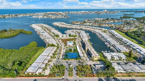 645 Boca Ciega Point Boulevard N St Petersburg FL 33708