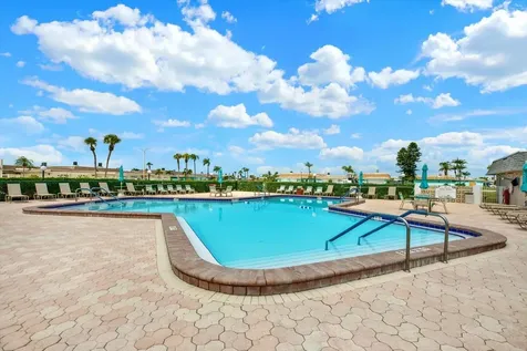 645 Boca Ciega Point Boulevard N St Petersburg FL 33708