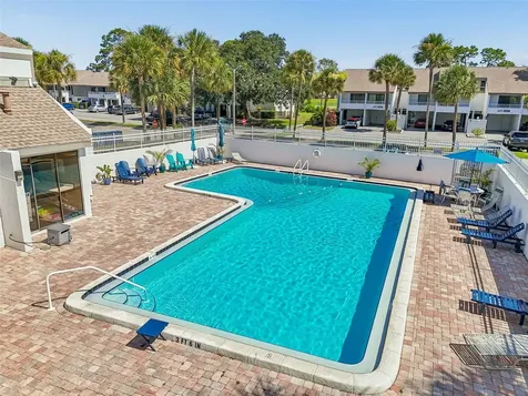 2117 Lakewood Club Drive S St Petersburg FL 33712