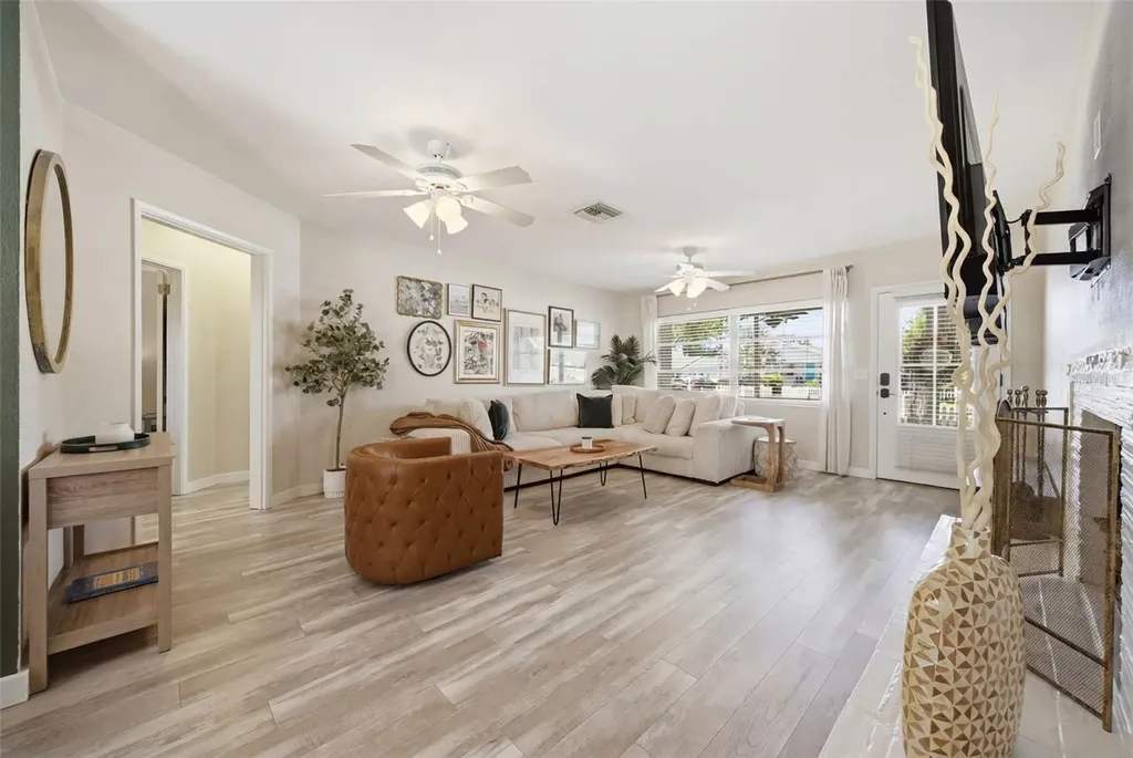 1023 Granada Street Clearwater FL 33755