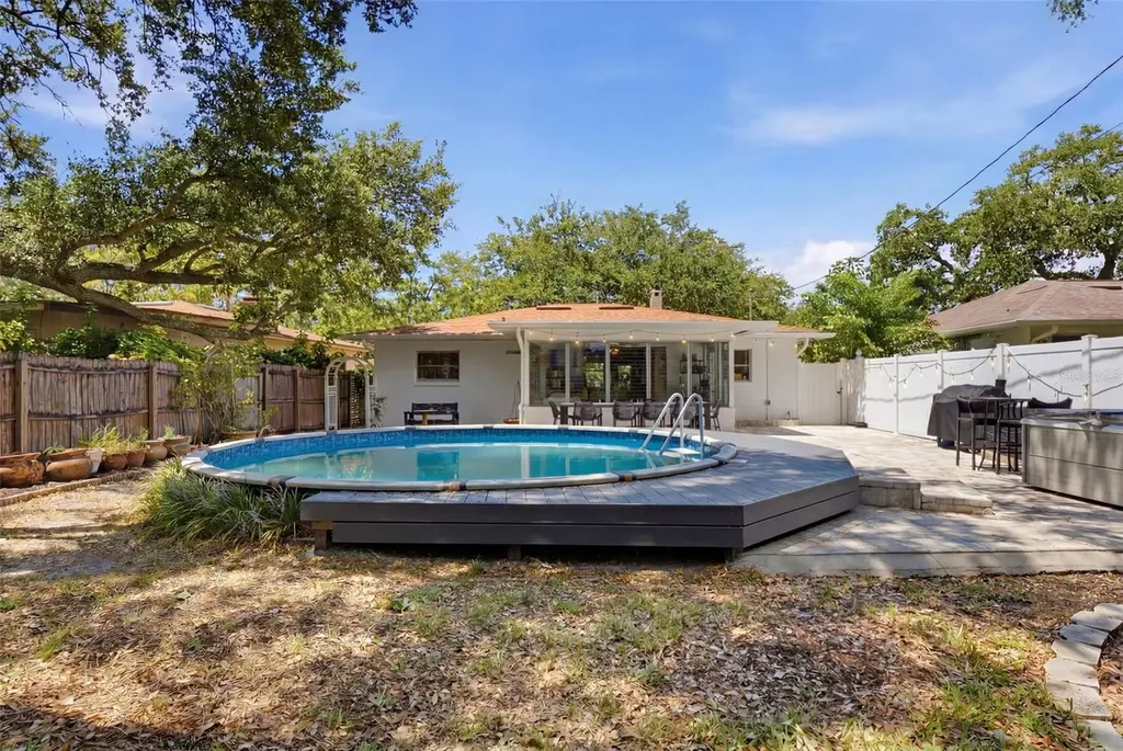 1023 Granada Street Clearwater FL 33755