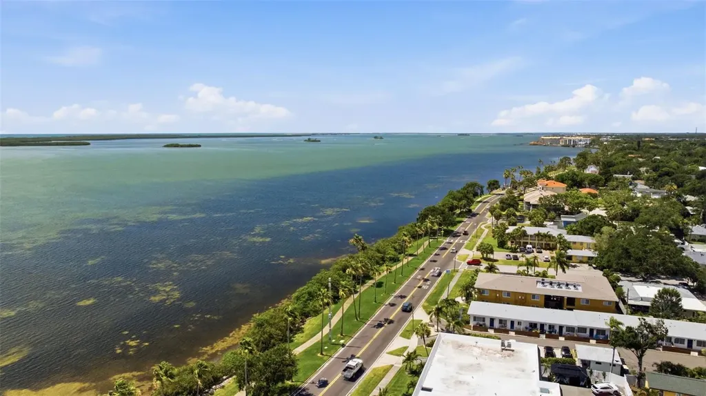 1023 Granada Street Clearwater FL 33755